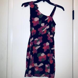 Super Cute Girl’s Roxy Dress Sz M 🌸